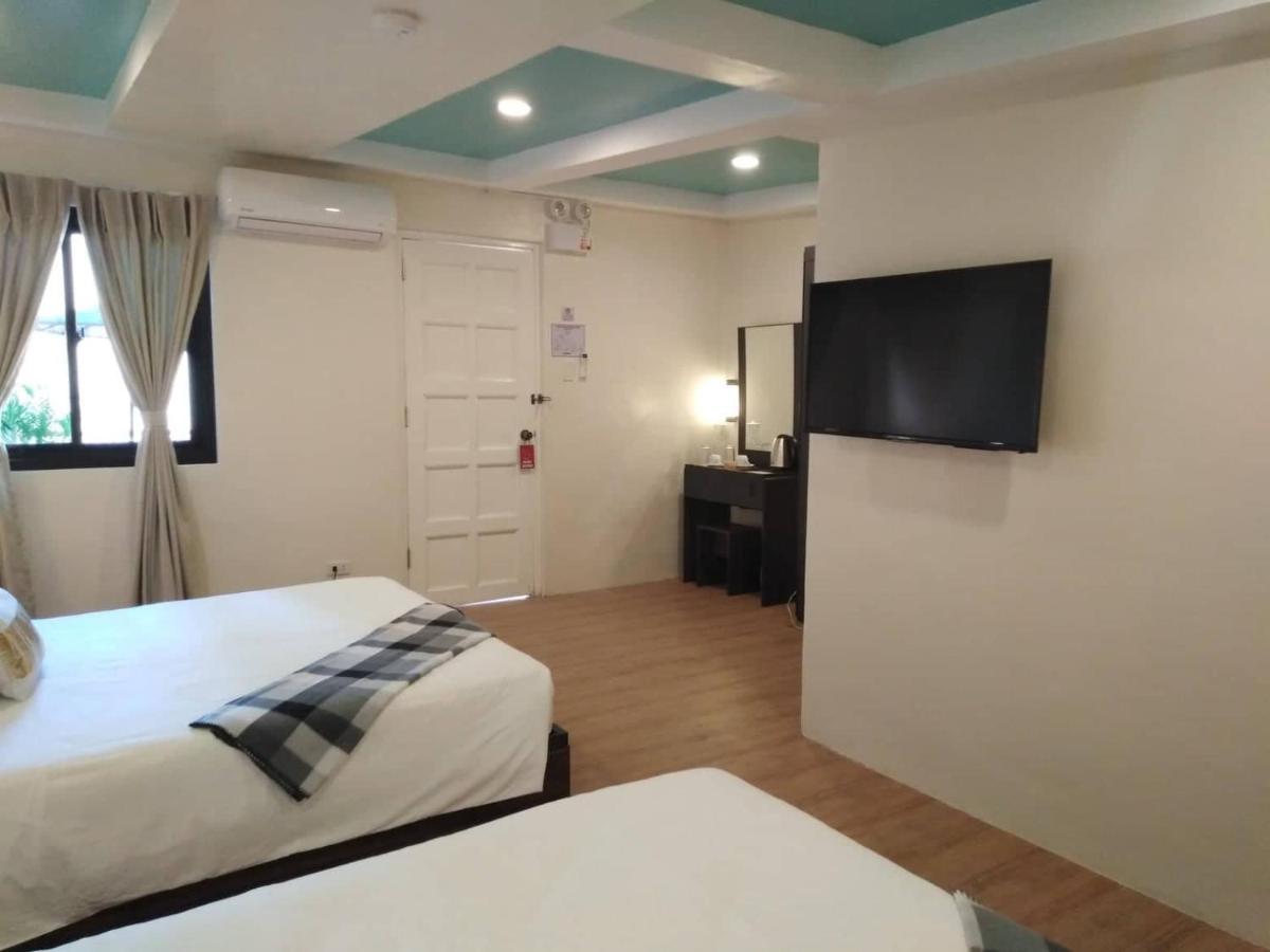 R Bed And Breakfast Baguio City Bagian luar foto
